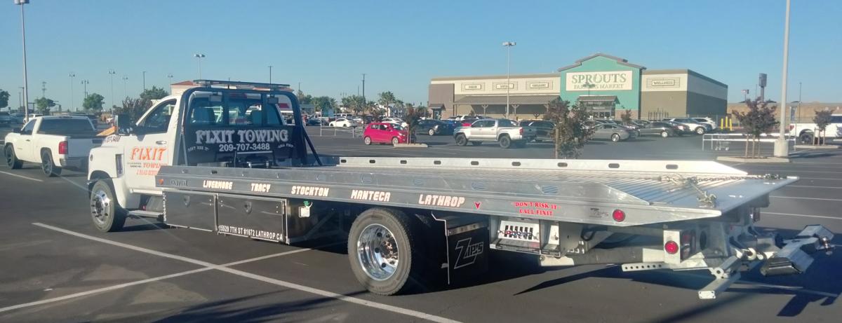FIXIT TOWING & ROAD SERVICE LLC