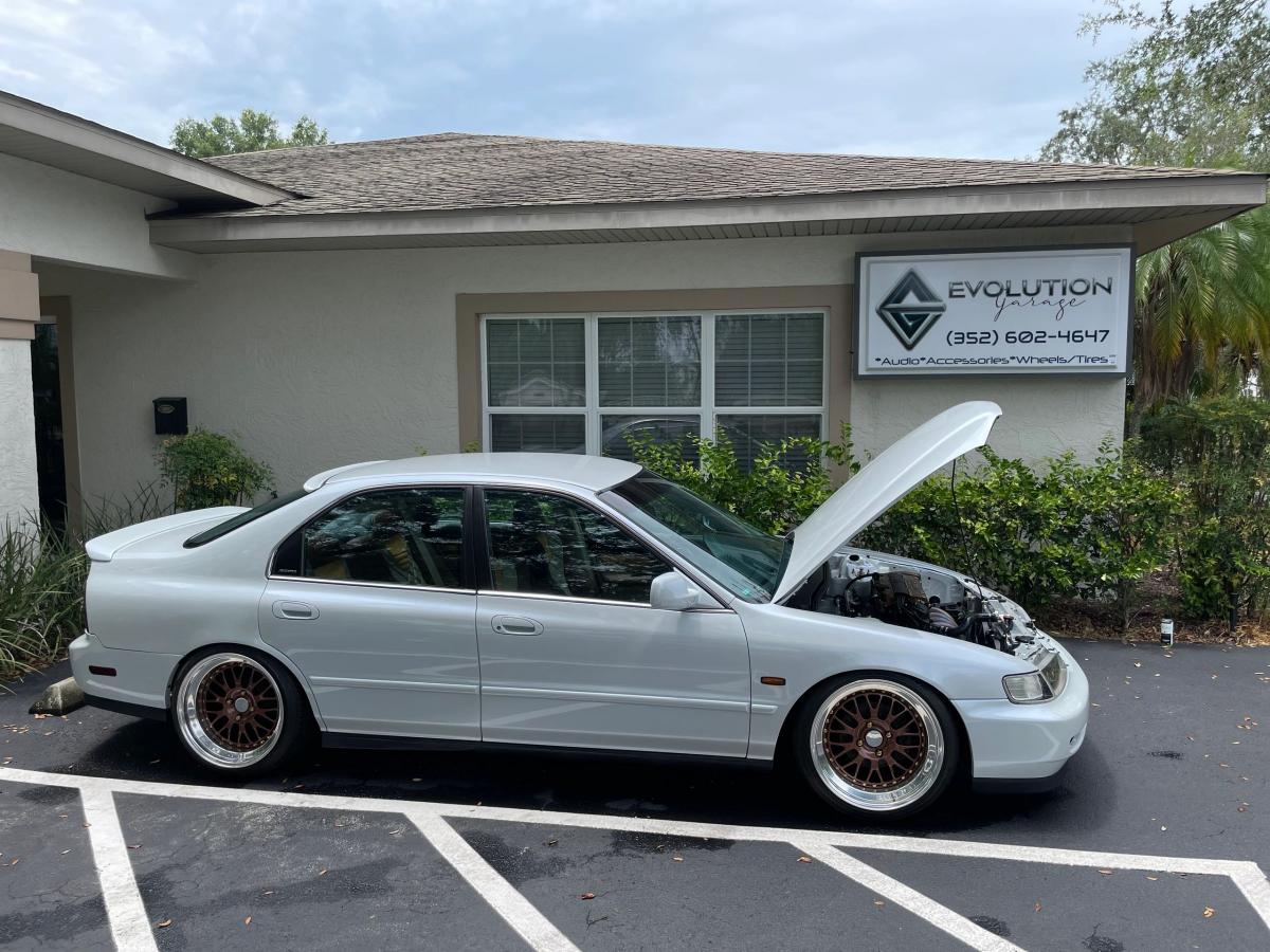 Evolution Garage