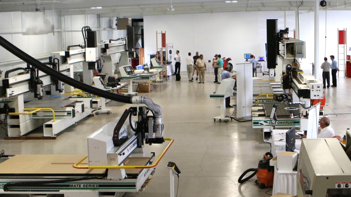 Scarlett Machinery Inc Industrial Equipment Supplier