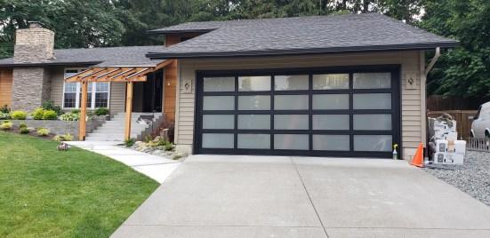 The garage door guys llc