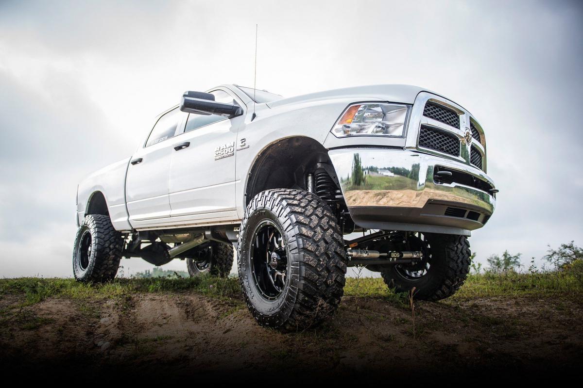 Tom & Gigs Automotive LLC