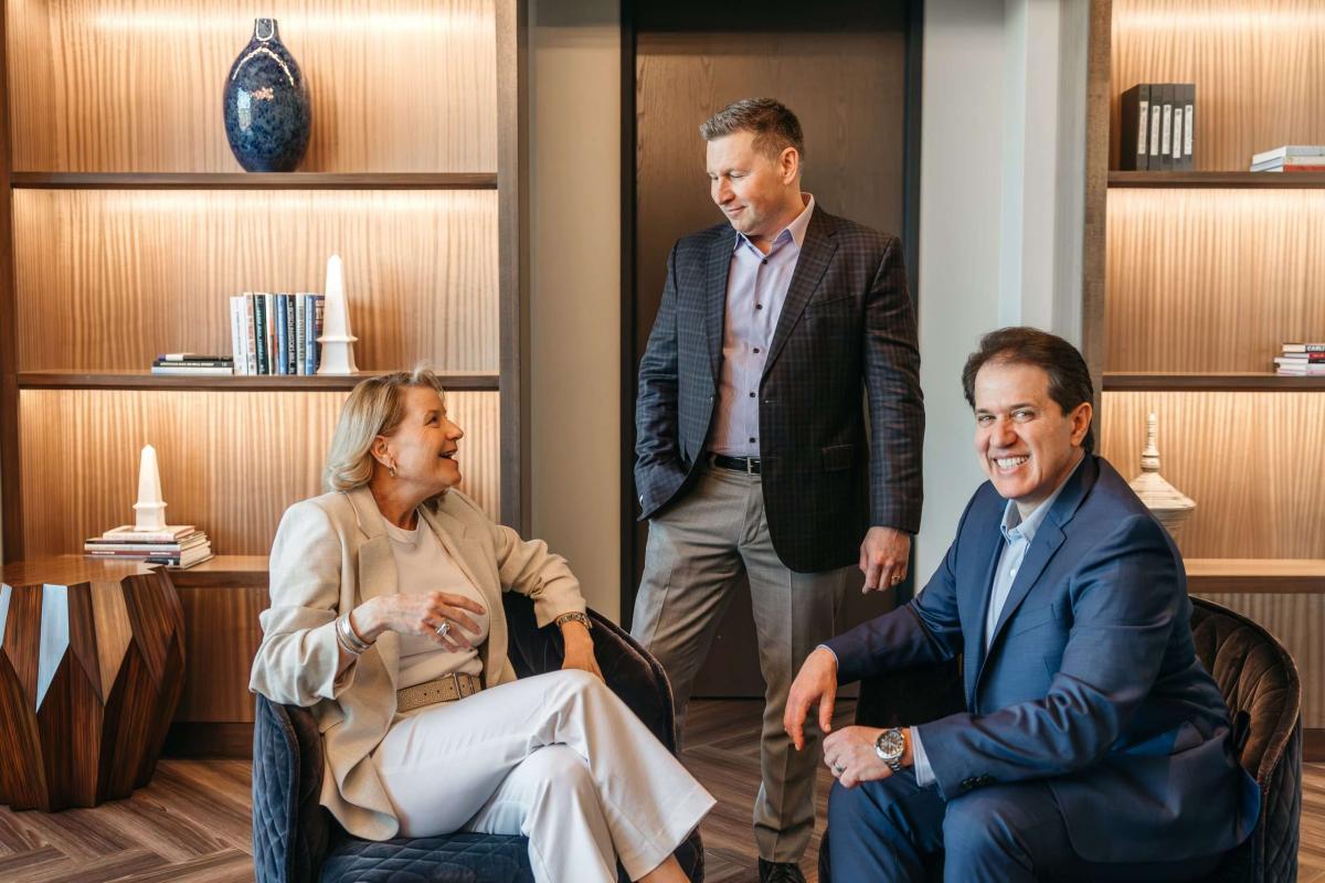 P2 Communications Management