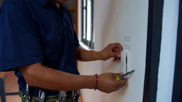 Working Hands Electric LLC